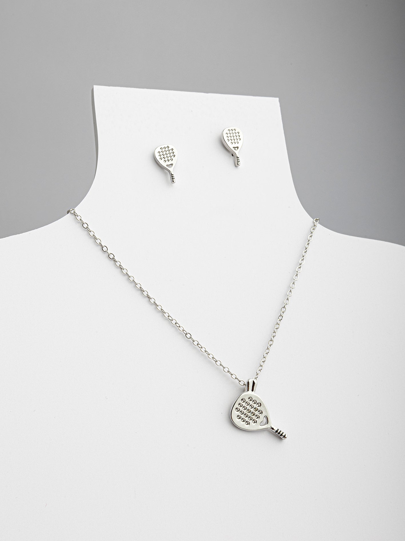 Set Collar y Broquel Pala Plateado