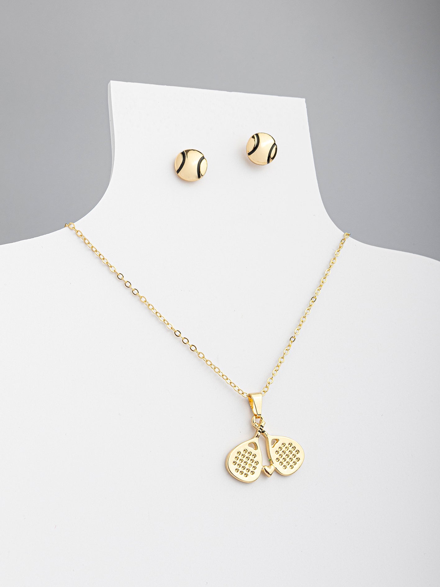 Set Collar y Broquel Palas Love Dorado