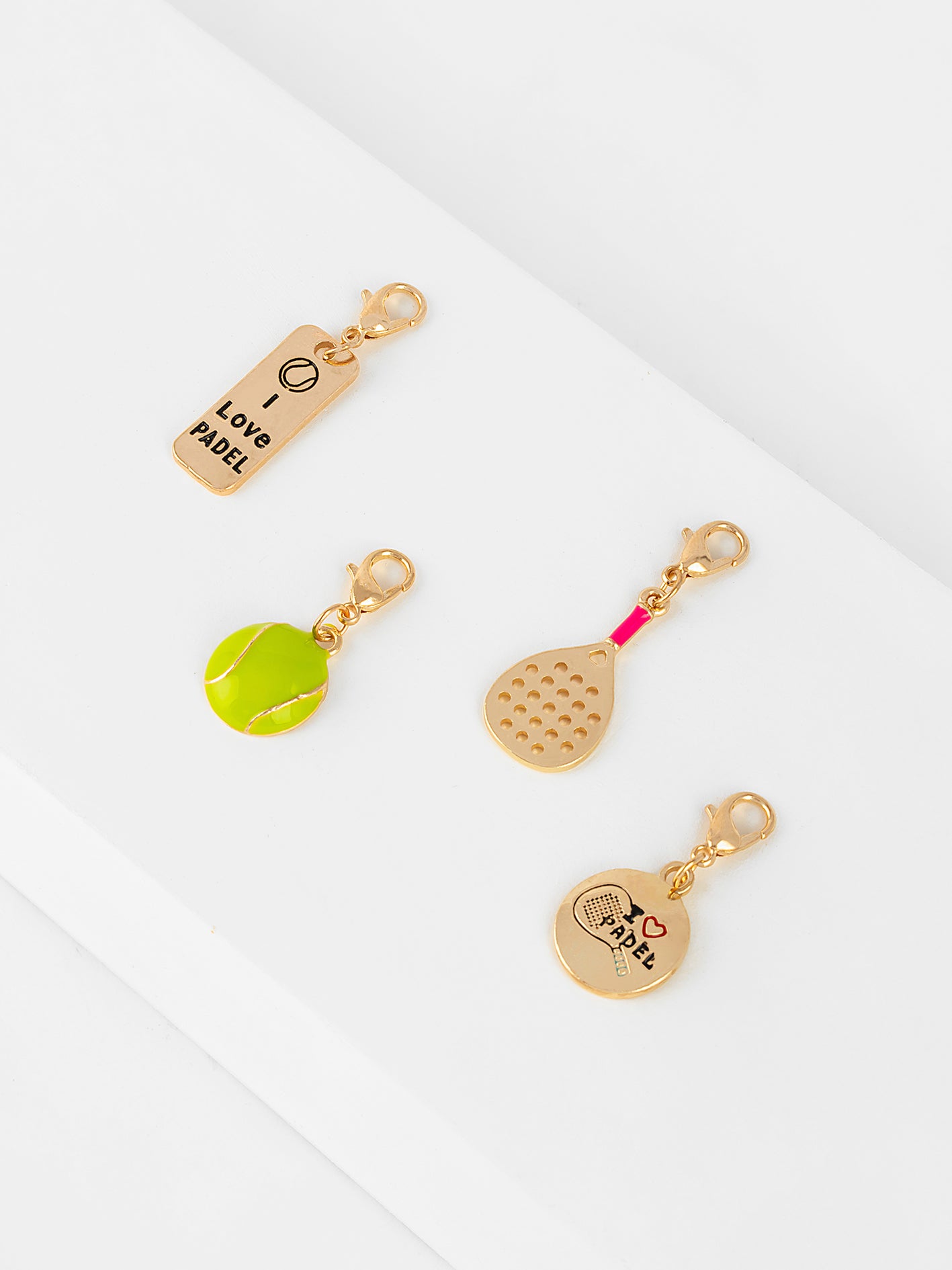 Set de dijes Multi Colors